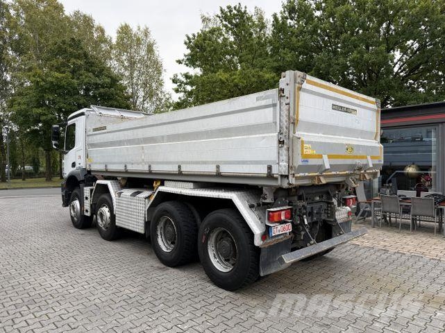 Mercedes-Benz Arocs 3246K 8X4 Meiller Kipper