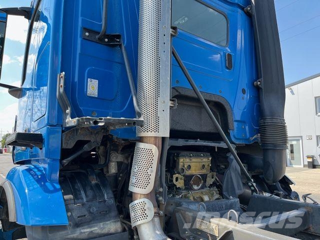 Mercedes-Benz Arocs 3251 Dreiseitenkipper/LEITNER/Bordmatik/E6 Bañeras basculantes usadas