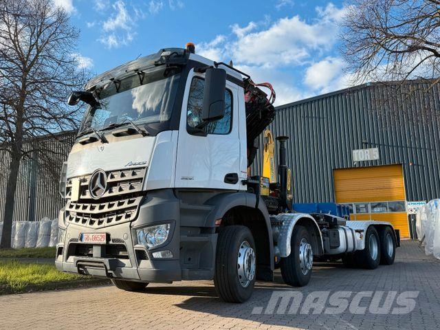 Mercedes-Benz Arocs 3251 - Kran - Abrollkipper - 8x4 شاحنات الرافعات الخطافية