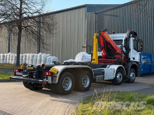 Mercedes-Benz Arocs 3251 - Kran - Abrollkipper - 8x4 شاحنات الرافعات الخطافية