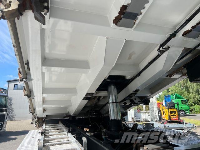 Mercedes-Benz Arocs 3352 BB Dreiseitenkipper Bordmatik Lastbiler med tip