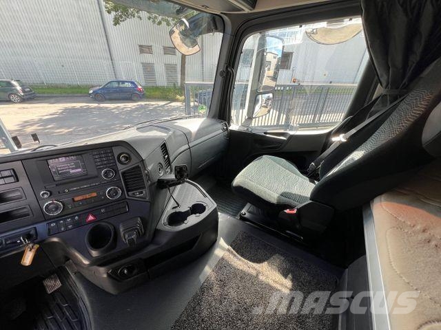 Mercedes-Benz Arocs 3352 BB Dreiseitenkipper Bordmatik Lastbiler med tip