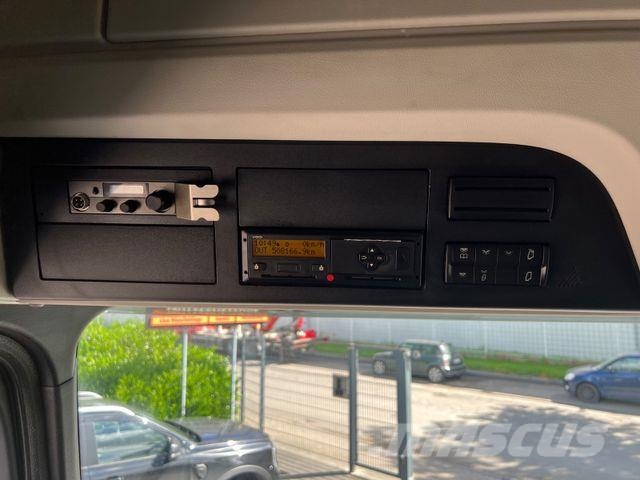 Mercedes-Benz Arocs 3352 BB Dreiseitenkipper Bordmatik Lastbiler med tip