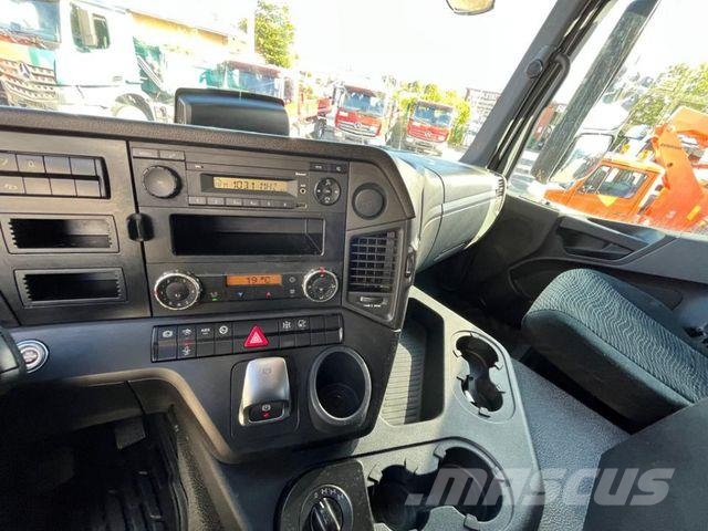 Mercedes-Benz Arocs 4145 8x8 4 Achs Muldenkipper Meiller Bañeras basculantes usadas
