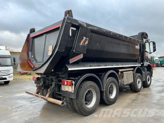 Mercedes-Benz Arocs 4145 8x6 Mudenkipper 傾卸式卡車