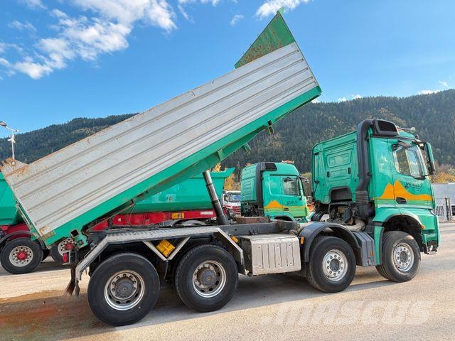 Mercedes-Benz Arocs 4145 8X4 BB Retarder Meiller Bordmatik Camion benne