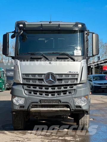 Mercedes-Benz Arocs 4148AK BB 8x8 Kipper 33m³ 3x Vorhanden Kipper
