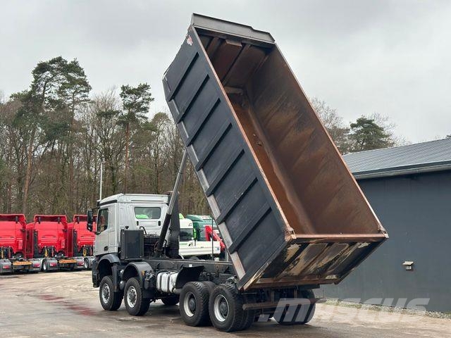 Mercedes-Benz Arocs 4148AK BB 8x8 Kipper 33m³ 3x Vorhanden Kipper