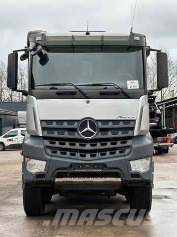 Mercedes-Benz Arocs 4148AK BB 8x8 Kipper 33m³ 3x Vorhanden Kipper