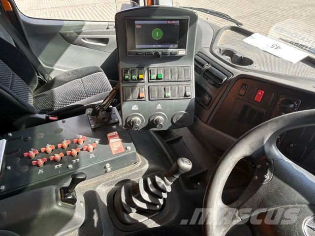 Mercedes-Benz Atego 1324 / Bucher CityFant 6000 Camiões varredores