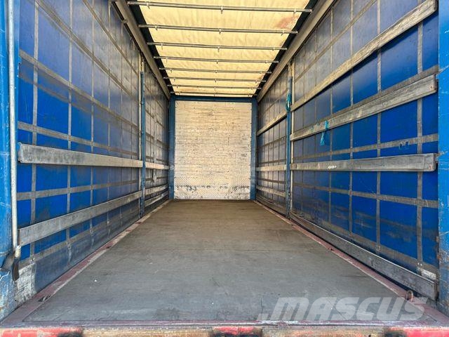 Mercedes-Benz ATEGO 1530*PR.PL*HOCHDACH*2 X LIEGE*KLIMA*2,95 H Kapellbil