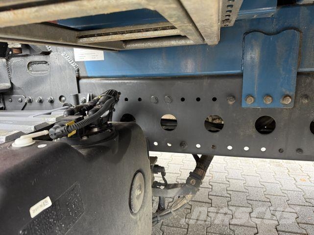 Mercedes-Benz Atego 1623 4X2 Kran Fassi F135 Kranwagen