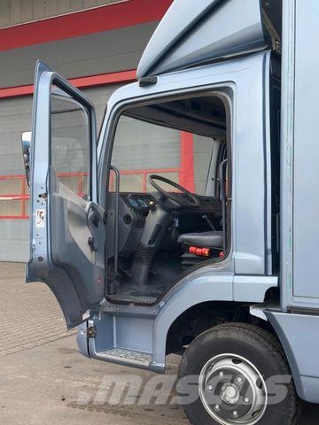 Mercedes-Benz Atego 1017 L 4x2 BL Pferdetransporter Wohntei Tovornjaki za prevoz živine