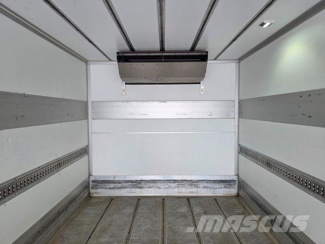 Mercedes-Benz Atego 1221 | 3 Sitzen | Ladebordwand Hűtős