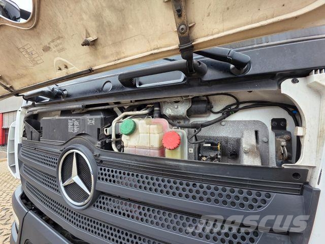 Mercedes-Benz Atego 1221 | Ladebordwand Hűtős