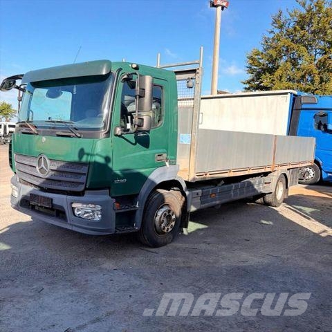 Mercedes-Benz Atego 1230 L Pritsche Gerüstbaupritsche Tovornjaki s kesonom/platojem