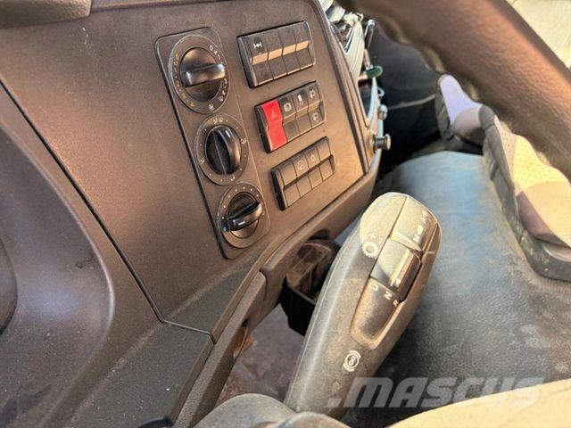 Mercedes-Benz Atego 1230 L Pritsche Gerüstbaupritsche Tovornjaki s kesonom/platojem