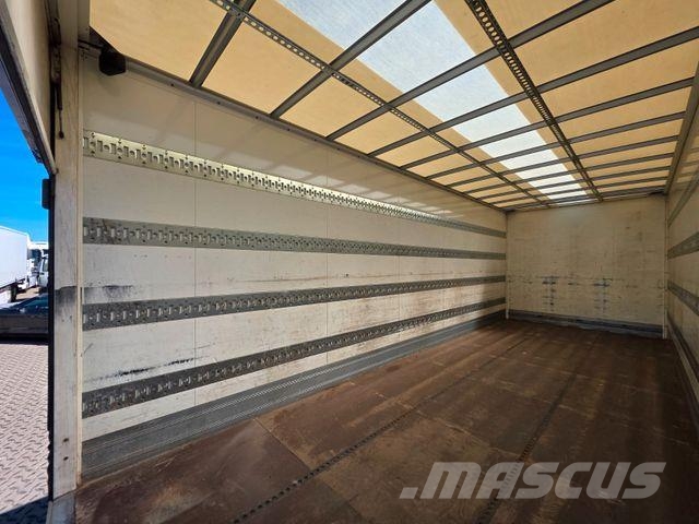 Mercedes-Benz Atego 1221 / Ladebordwand Camiones caja cerrada