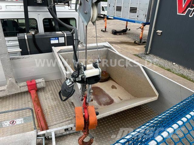 Mercedes-Benz Atego 1223 4x2 Böcker-Dachdeckerkran Vlakke laadvloer met kraan