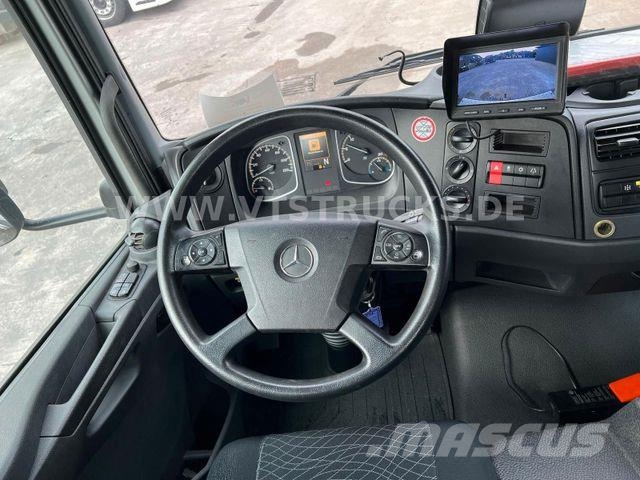 Mercedes-Benz Atego 1223 4x2 Böcker-Dachdeckerkran Vlakke laadvloer met kraan