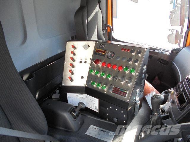 Mercedes-Benz Atego 1324 LKO 4x2 / Themis SHY7BD 청소 트럭