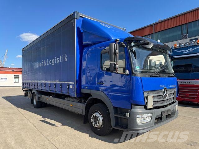 Mercedes-Benz ATEGO 1530 * SCHLAFKABINE * LBW 2 T *KLIMA * Тентовані вантажівки