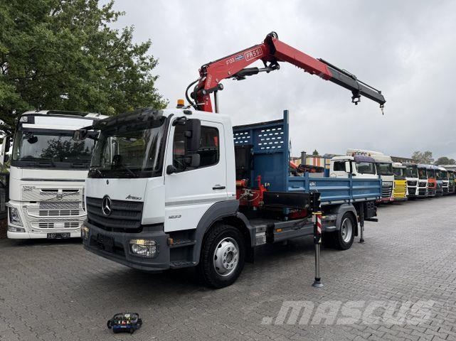 Mercedes-Benz Atego 1623 4X2 Kran Fassi F135 Camion plateau