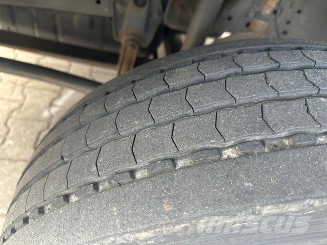 Mercedes-Benz Atego 2 4-Zyl. 4x2 BM 970/2/4/6 818 4x2 OM 904 Camiones caja cerrada