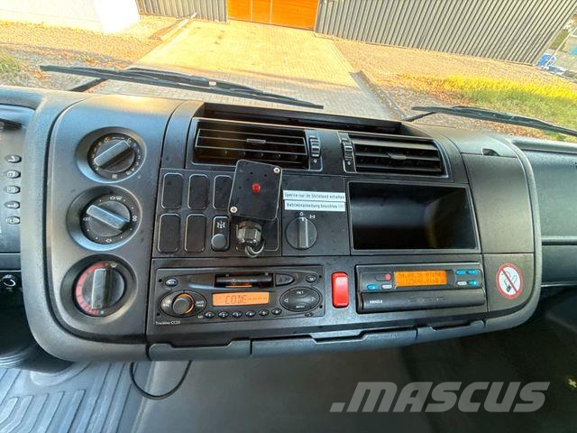 Mercedes-Benz Atego 818 - Kipper - Kran - 125 TKm - 1. Hand Kranwagen