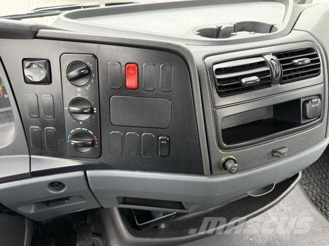 Mercedes-Benz Atego 813 Camion plateau