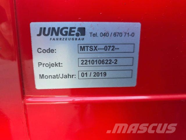 Mercedes-Benz Atego 816 L Möbelkoffer Treppe Jakeluautot