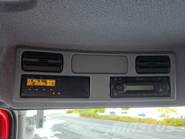 Mercedes-Benz Atego 816 L Möbelkoffer Treppe Jakeluautot