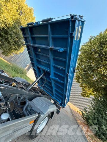 Mercedes-Benz Atego 818 - Kipper - Kran - 125 TKm - 1. Hand Kranwagen