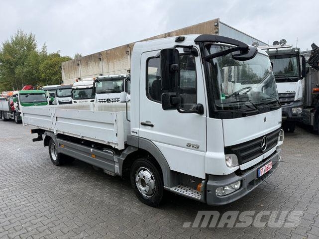 Mercedes-Benz Atego 813 Camion plateau