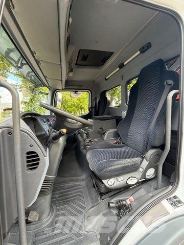 Mercedes-Benz ATEGO 818 - Kipper - Kran - 117 TKm - EURO5 Camiones grúa