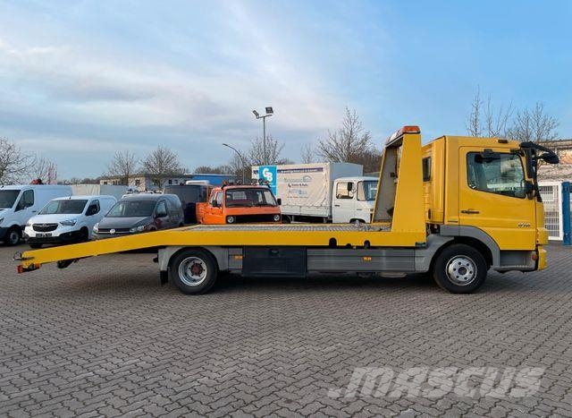 Mercedes-Benz Atego 818 L Techau/ Winde/ AC/ AHK/ NL 2.6t/ E5 Camiones portacoches