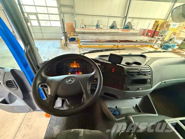 Mercedes-Benz ATEGO 824L - 196 TKm - EURO5 - TECHAU 33-WL-TR Camiones portacoches