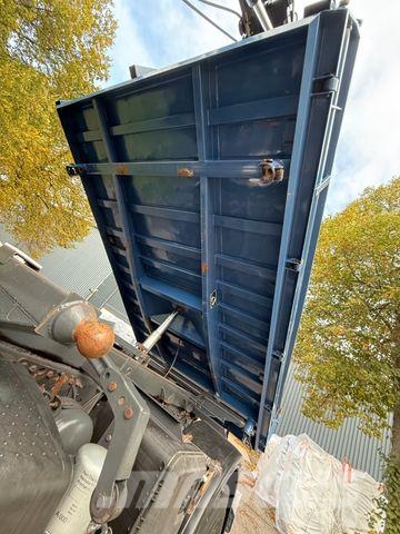 Mercedes-Benz AXOR 1829 - 4x4 - 172 TKm - Kran Hiab 099ES-5 Kranwagen