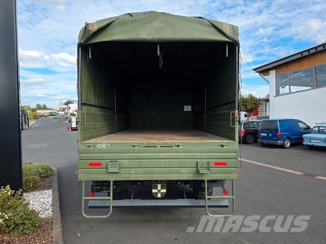 Mercedes-Benz Axor 1829 A 4x4 Allrad Expedition Schwenkluke Tovornjaki s ponjavo