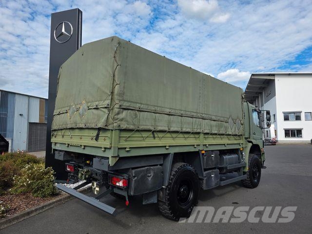 Mercedes-Benz Axor 1829 A 4x4 Allrad Expedition Schwenkluke Tovornjaki s ponjavo