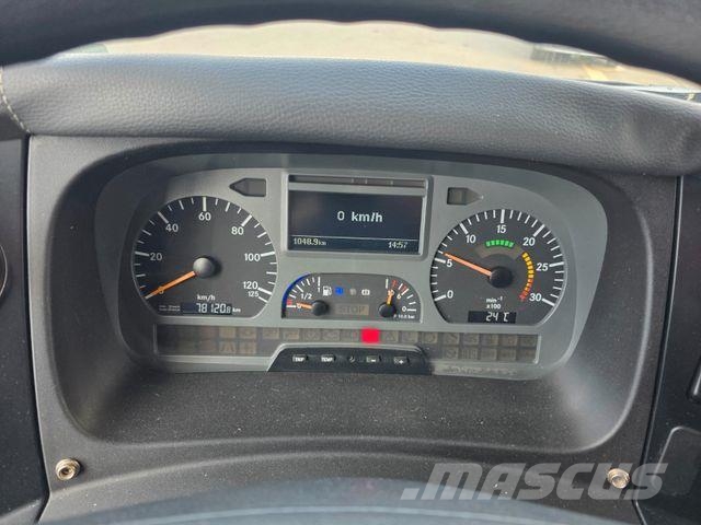 Mercedes-Benz Axor 1829 A 4x4 Allrad Expedition Schwenkluke Tovornjaki s ponjavo