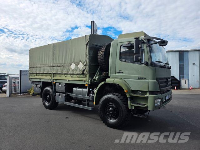 Mercedes-Benz Axor 1829 A 4x4 Allrad Expedition Schwenkluke Tovornjaki s ponjavo