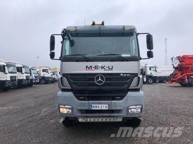 Mercedes-Benz AXOR 3240 SARAKA MT-27-4Z4 Domiešavače betónu