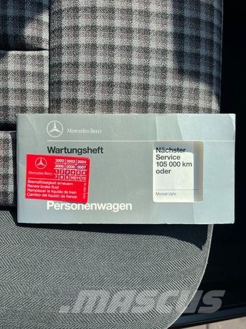 Mercedes-Benz E 200 Cabrio mit original sehr wenig Kilometern Voiture