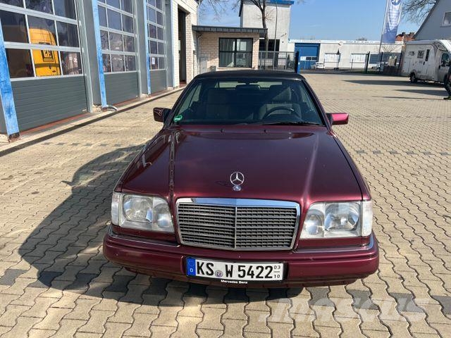 Mercedes-Benz E 200 Cabrio mit original sehr wenig Kilometern Voiture