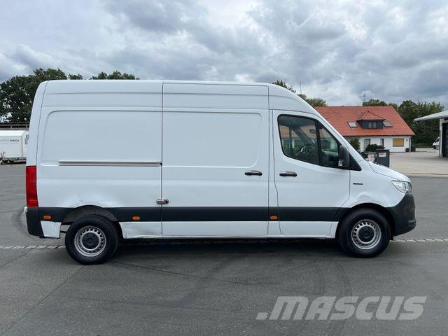 Mercedes-Benz e Sprinter L2H2 Kastenwagen/56KW/AC/Kamera Pakettiautot