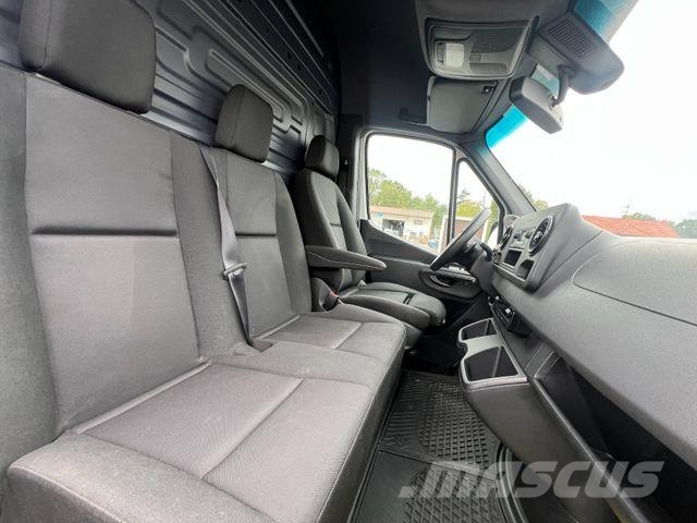 Mercedes-Benz e Sprinter L2H2 Kastenwagen/56KW/AC/Kamera Pakettiautot