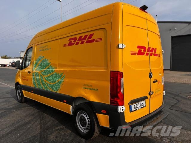 Mercedes-Benz e Sprinter L2H2 Kastenwagen/47KW/AC/Kamera Panel vanlar