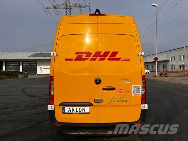 Mercedes-Benz e Sprinter L2H2 Kastenwagen/47KW/AC/Kamera Panel vanlar