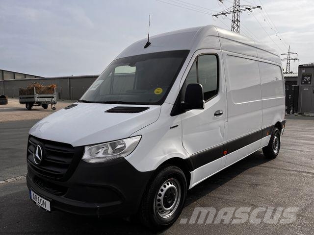 Mercedes-Benz e Sprinter L2H2 Kastenwagen/47KW/AC/Kamera Panel vanlar